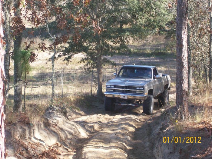 2012-Jan-02HGR4X4Croom 050